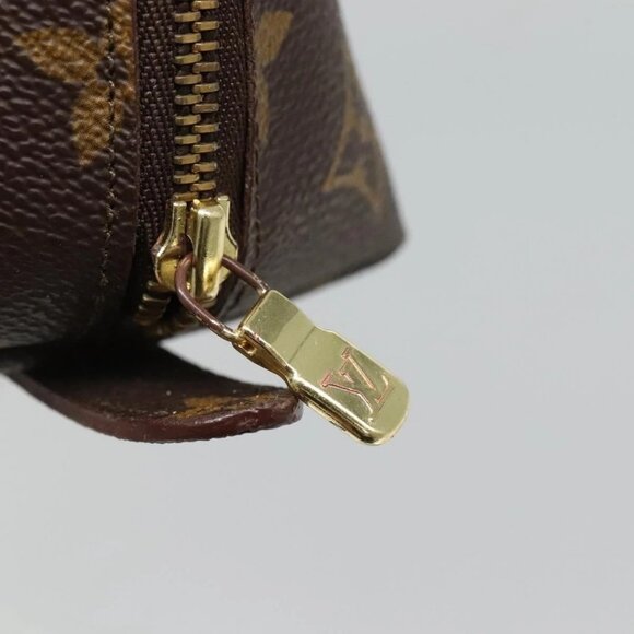 LOUIS VUITTON Monogram Trousse Demi Ronde Cosmetic Pouch M47520 LV Auth 131597 - Picture 9 of 16